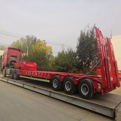 銀礦石運輸利器 10米重型側(cè)翻全掛車市場行情與選購指南